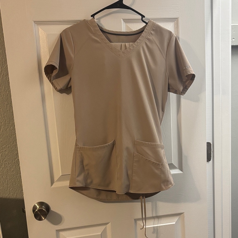 Skechers Women's Beige Short Sleeve Top